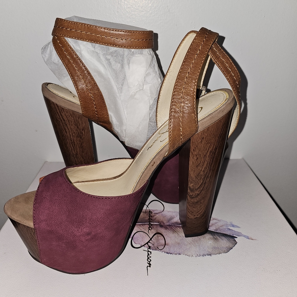Ankle strap sandals